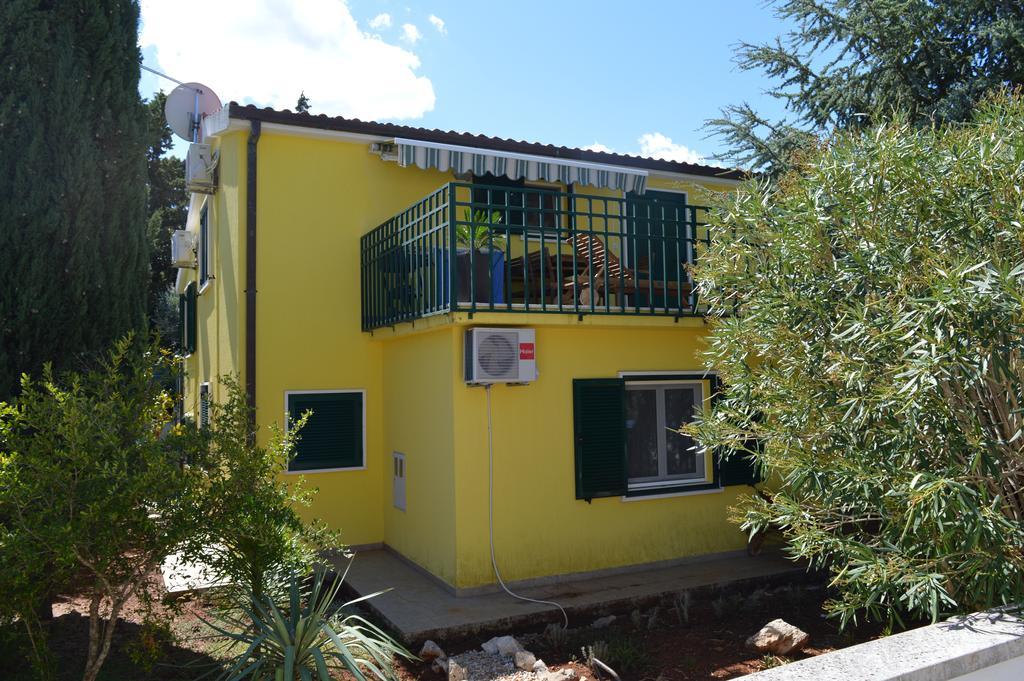 Apartments Vukovic Stari Grad  Exterior photo